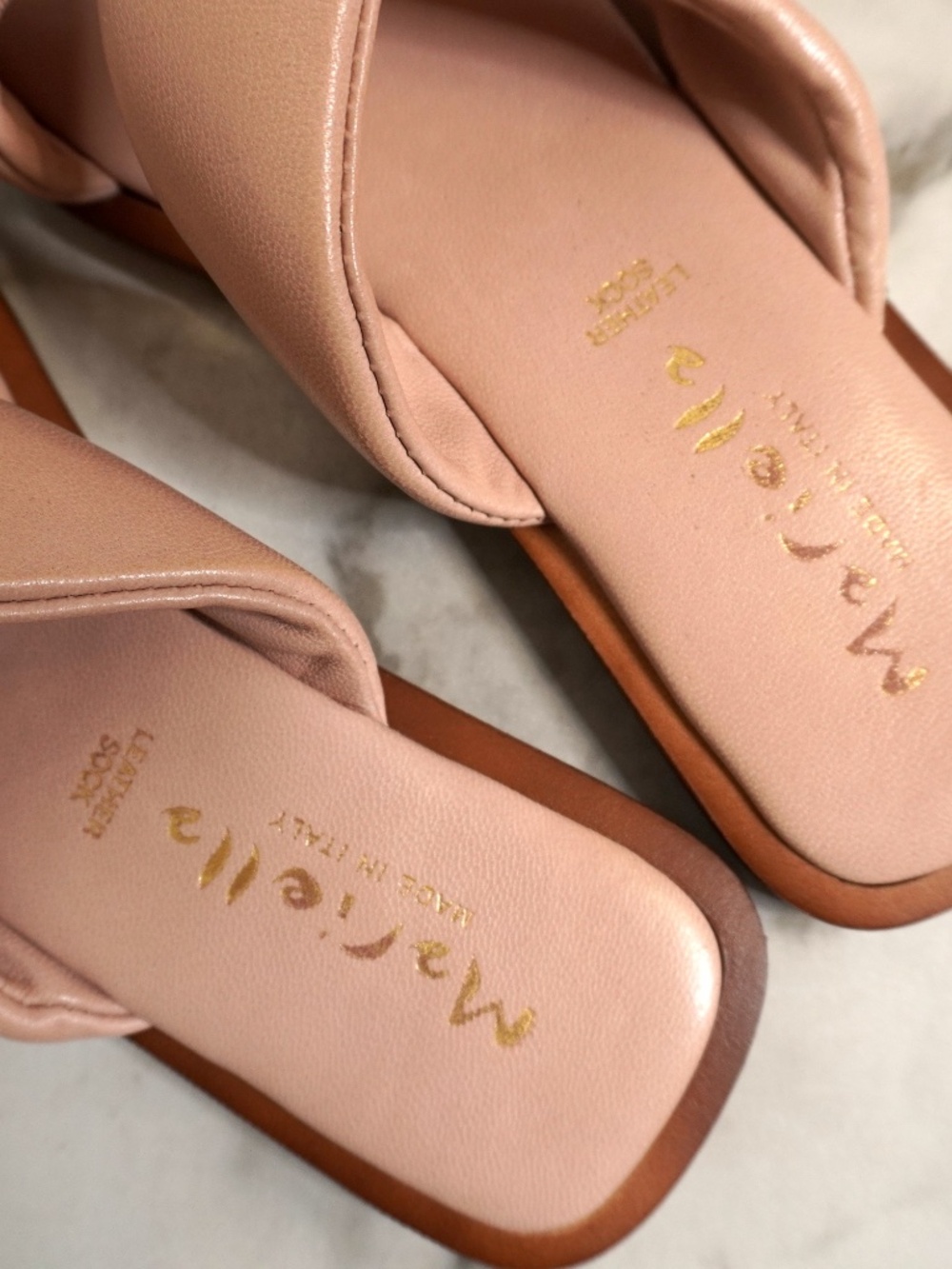 NEW Mariella sandals feature a light pink leather crisscross strap design, 8.5 - Picture 2 of 4